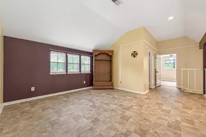 30207 E Geneva Drive, Spring, TX 77386 - Photo 19
