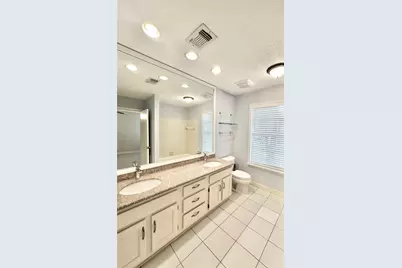 65 Hickory Oak Drive, The Woodlands, TX 77381 - Photo 15