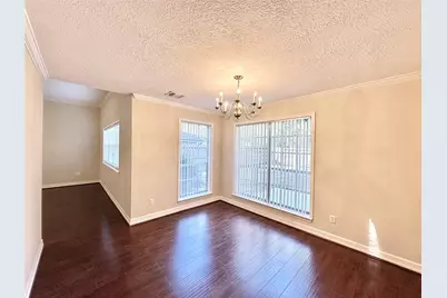 65 Hickory Oak Drive, The Woodlands, TX 77381 - Photo 7