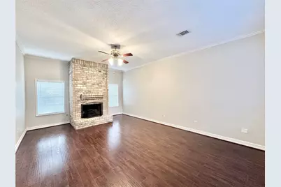 65 Hickory Oak Drive, The Woodlands, TX 77381 - Photo 3