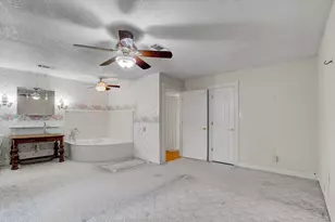 112 Persimmon Ln, Lake Jackson, TX 77566 - Photo 21