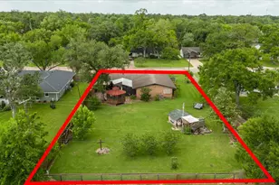 112 Persimmon Ln, Lake Jackson, TX 77566 - Photo 49