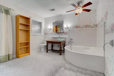 112 Persimmon Lane, Lake Jackson, TX 77566 - Photo 25