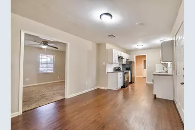 2918 16th Avenue N, Texas City, TX 77590 - Photo 9