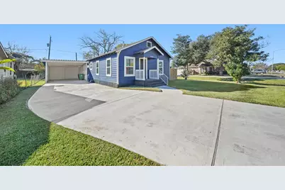 8302 Tavenor Lane, Houston, TX 77075 - Photo 3