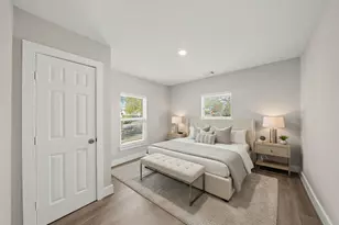 8302 Tavenor Ln, Houston, TX 77075 - Photo 13