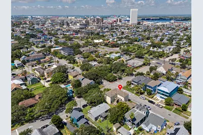 1425 Avenue K, Galveston, TX 77550 - Photo 13