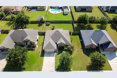 205 Poppy Street, Lake Jackson, TX 77566 - Photo 1