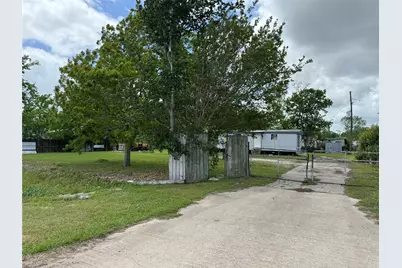 6226 County Road 48, Rosharon, TX 77583 - Photo 11