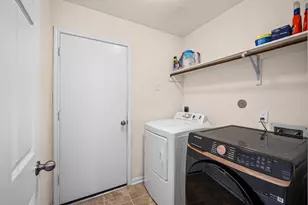 2811 Briar Breeze Dr, Rosenberg, TX 77471 - Photo 9
