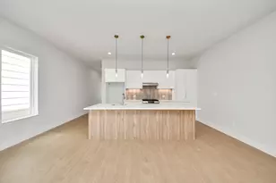 13105 Moncloa Dr, Houston, TX 77047 - Photo 3