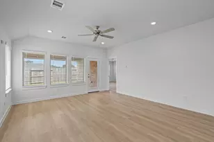 19244 Hazel Firs Ct, Magnolia, TX 77355 - Photo 11