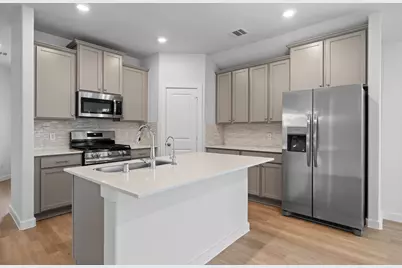 19244 Hazel Firs Court, Magnolia, TX 77355 - Photo 5