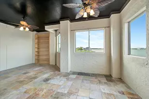 2240 Marina Way, Kemah, TX 77565 - Photo 31