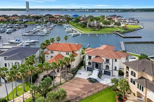2240 Marina Way, Kemah, TX 77565 - Photo 7