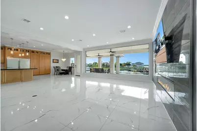 2240 Marina Way, Kemah, TX 77565 - Photo 21