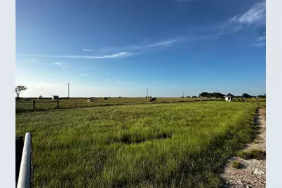 6784 Mieth Road S, Sealy, TX 77474 - Photo 3