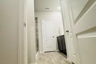 24702 Russet Bluff Trl, Houston, TX 77336 - Photo 15