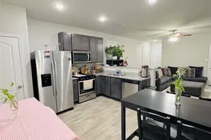 24702 Russet Bluff Trl, Houston, TX 77336 - Photo 11
