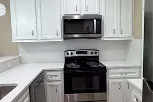 408 Mary Ave, Huntsville, TX 77320 - Photo 3