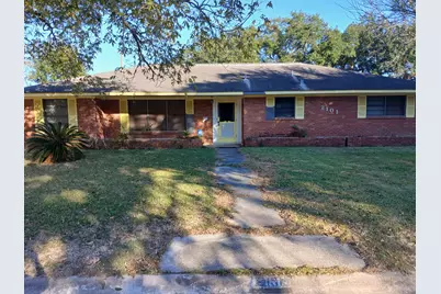 2101 Belvedere Drive, Baytown, TX 77520 - Photo 1