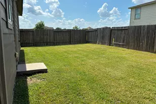 6703 Cortenridge Ln, Houston, TX 77048 - Photo 9