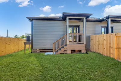 4905 Paula Street #B, Houston, TX 77033 - Photo 29