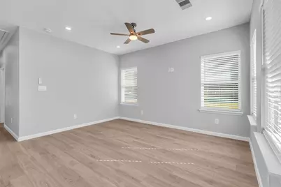 4905 Paula Street #B, Houston, TX 77033 - Photo 19