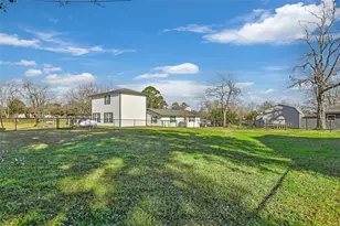 61 S Hilltop St, Point Blank, TX 77364 - Photo 5
