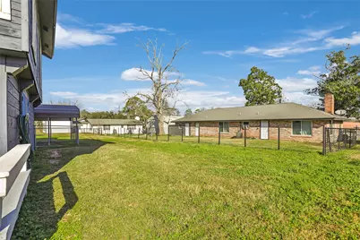 61 S Hilltop Street, Point Blank, TX 77364 - Photo 9