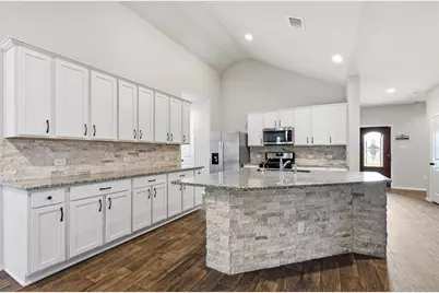 18261 Eaton Mill Drive, New Caney, TX 77357 - Photo 11
