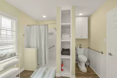 8622 Easthaven Boulevard, Houston, TX 77075 - Photo 17