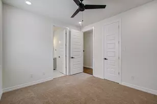 704 Gregg St, Houston, TX 77020 - Photo 29
