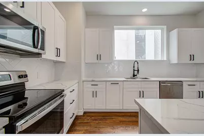704 Gregg Street, Houston, TX 77020 - Photo 11
