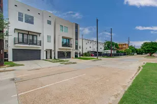704 Gregg St, Houston, TX 77020 - Photo 3