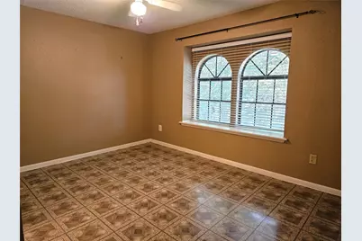 17738 Kings Park Lane, Houston, TX 77058 - Photo 17