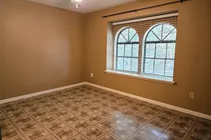 17738 Kings Park Ln, Houston, TX 77058 - Photo 17