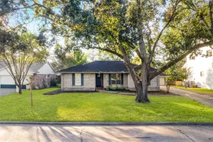 5339 Apple Blossom Ln, Friendswood, TX 77546 - Photo 23