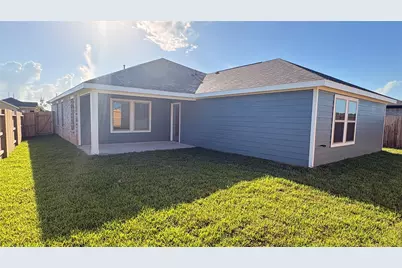 2661 Lake Bryan Drive, Dayton, TX 77535 - Photo 5