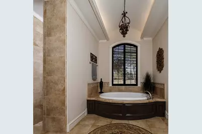 32 Palmer Woods Drive, The Woodlands, TX 77381 - Photo 15