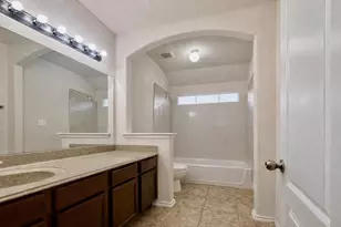 26037 Kings Mill Crest Dr, Kingwood, TX 77339 - Photo 17