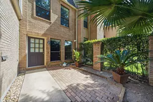 5426 John Dreaper Dr, Houston, TX 77056 - Photo 33