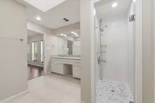 5426 John Dreaper Dr, Houston, TX 77056 - Photo 21
