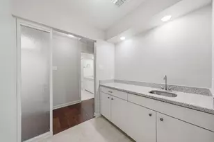 5426 John Dreaper Dr, Houston, TX 77056 - Photo 23
