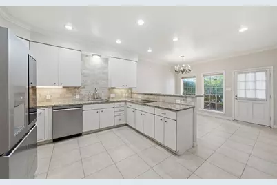 5426 John Dreaper Drive, Houston, TX 77056 - Photo 15