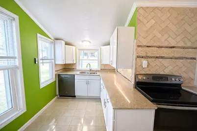 204 Lakeview Drive, Onalaska, TX 77360 - Photo 15