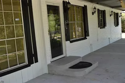 302 Arrowhead Drive, Conroe, TX 77316 - Photo 5