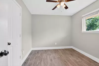7315 Sawmill Trail, Houston, TX 77040 - Photo 17