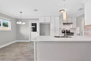 7315 Sawmill Trail, Houston, TX 77040 - Photo 9