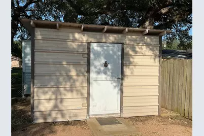 104 Hessler Drive, Hallettsville, TX 77964 - Photo 35